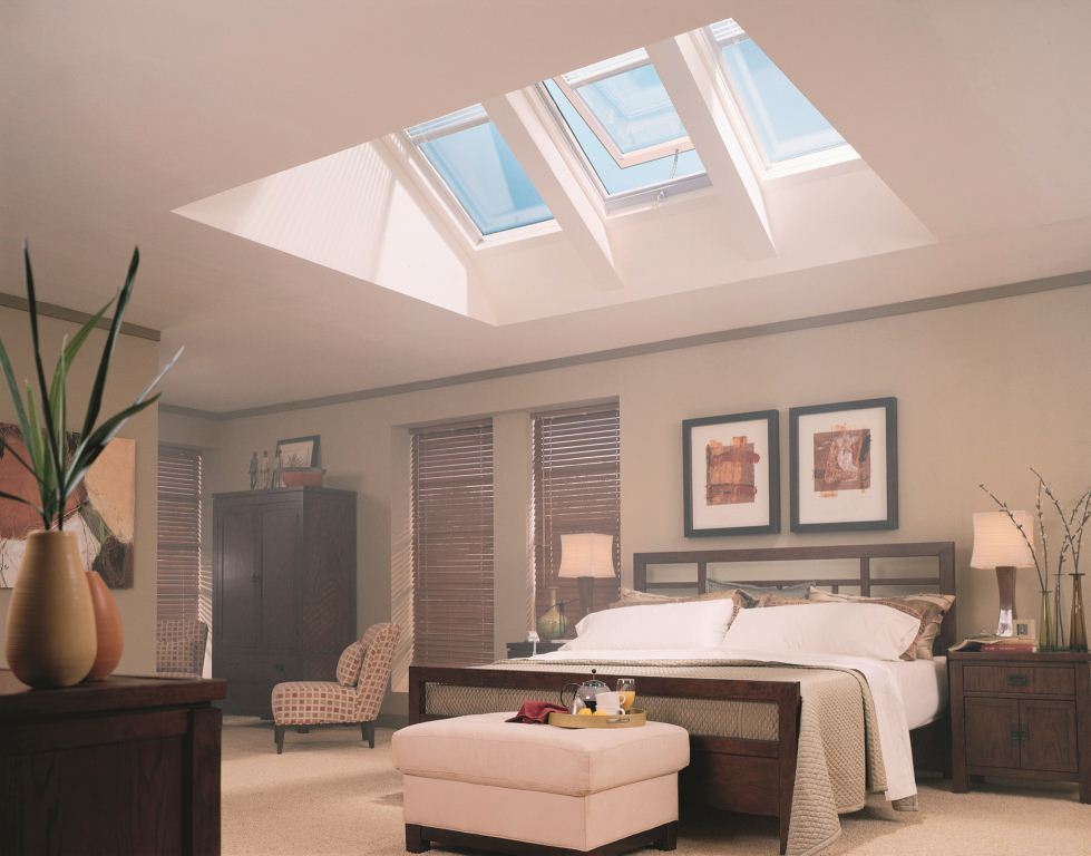 نور طبیعی در خانه با سقف شیشه ای