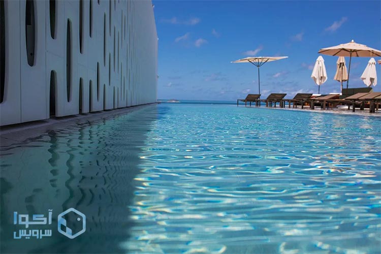 استخر شیشه ای هتل امیلیانو در برزیل